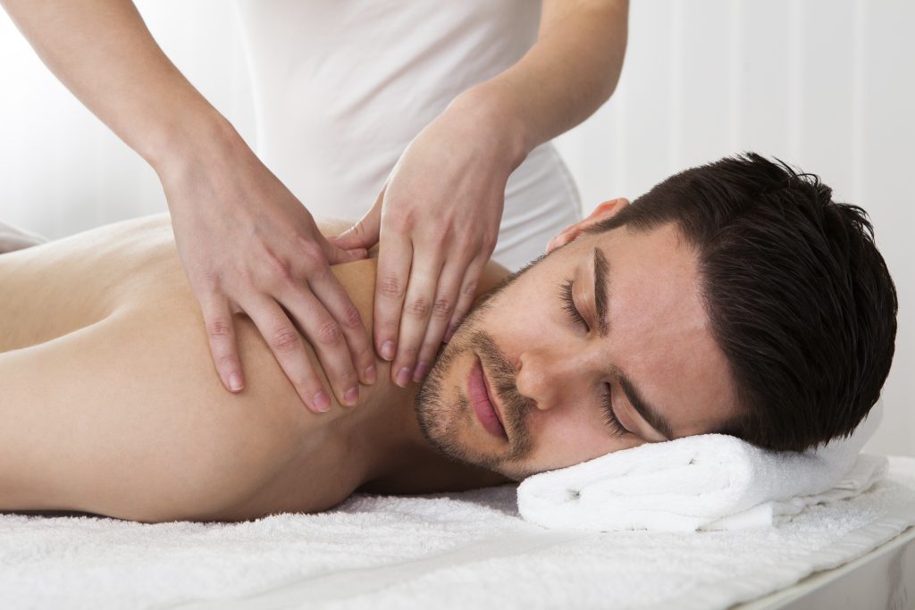 Bir masaj terapisti nasıl seçilir